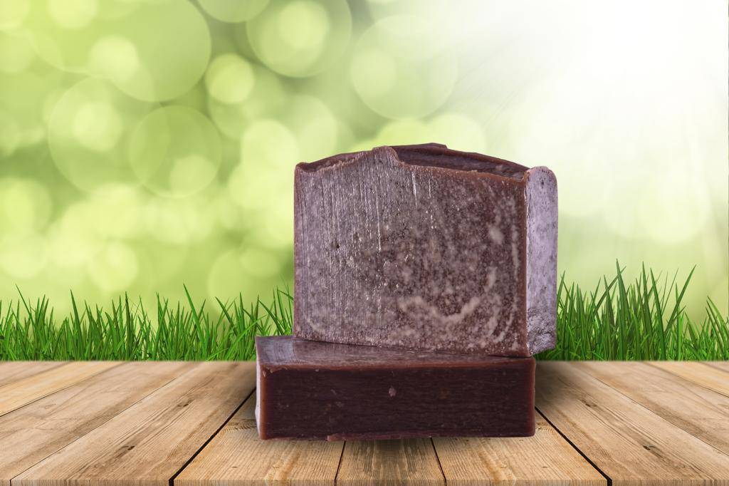 Quesera Handcrafted Natural E-Vitamin Juniper/Pine Tar Soap | 80g | Skin and Hair Savior | Antibacterial Bliss