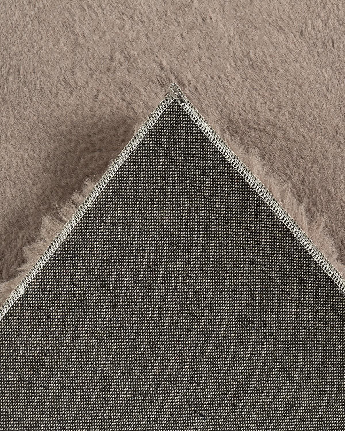 Jassrug Fuzzy Fur Carpet 120x180 Anthracite